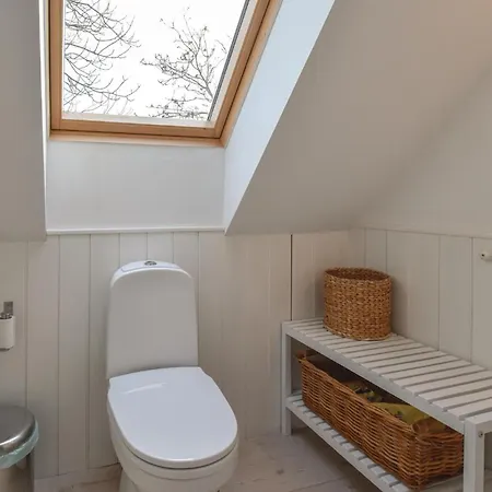 Vakantiehuis Four-bedroom In