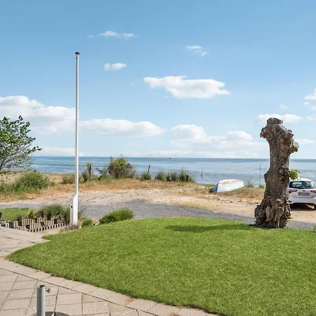 Four-bedroom In Vakantiehuis