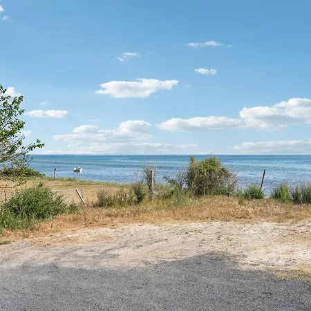 Four-bedroom In Vakantiehuis *